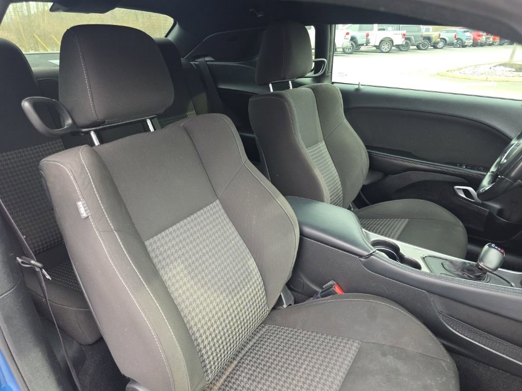 Used 2021 Dodge Challenger GT image 38