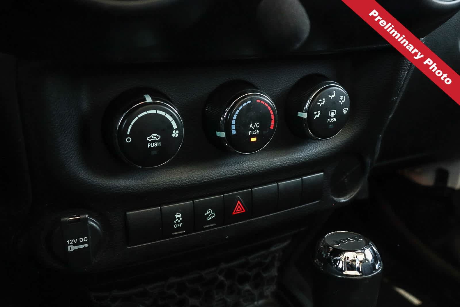 Used 2018 Jeep Wrangler Sport AWD/4WD image 16