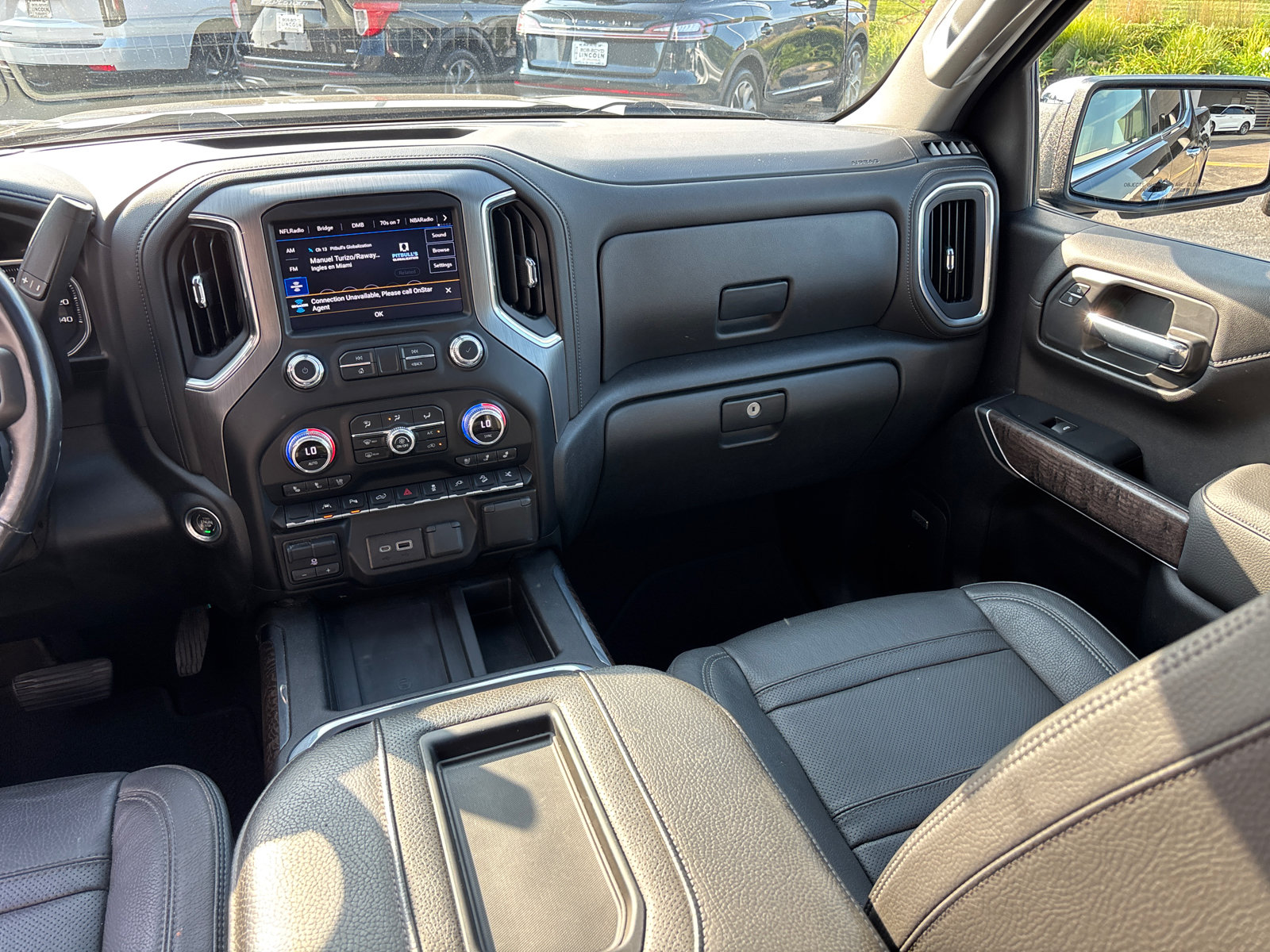 Used 2022 GMC Sierra 1500 Denali w/ Denali Premium Package AWD/4WD image 31