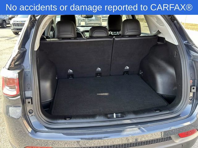 Used 2017 Jeep Compass Limited w/ Navigation Group image 13