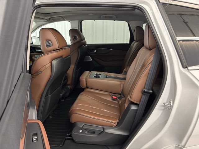 Used 2026 Acura MDX SH-AWD w/ Advance Package image 14