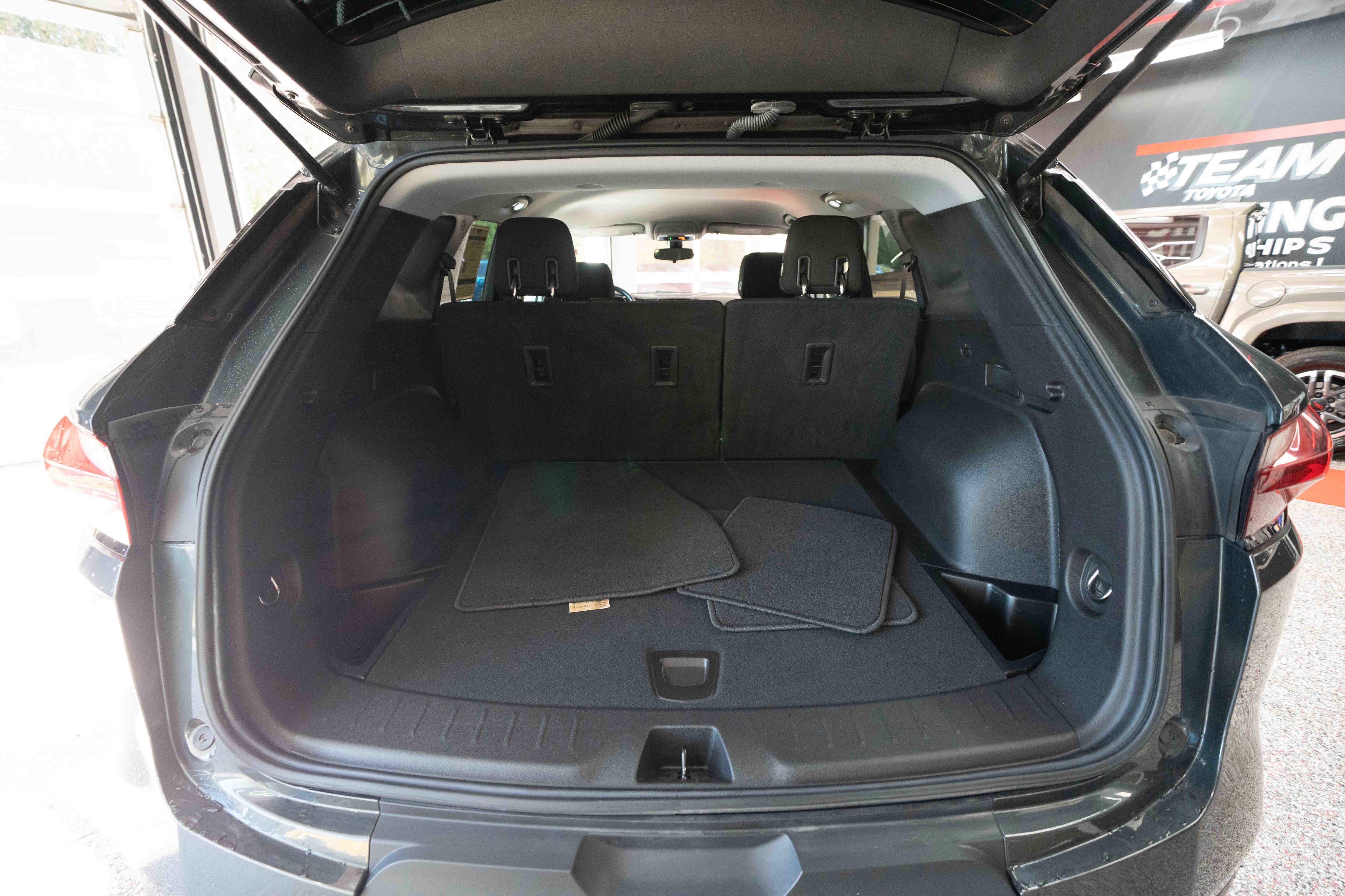 Used 2020 Chevrolet Blazer LT image 28