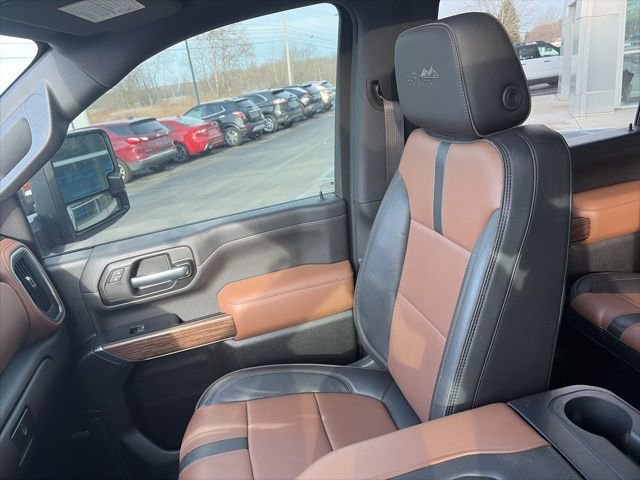 Used 2020 Chevrolet Silverado 3500 High Country w/ LPO, Dark Essentials Package image 35