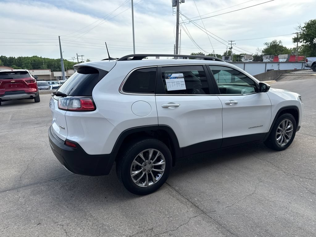 Used 2022 Jeep Cherokee Latitude Lux FWD image 5