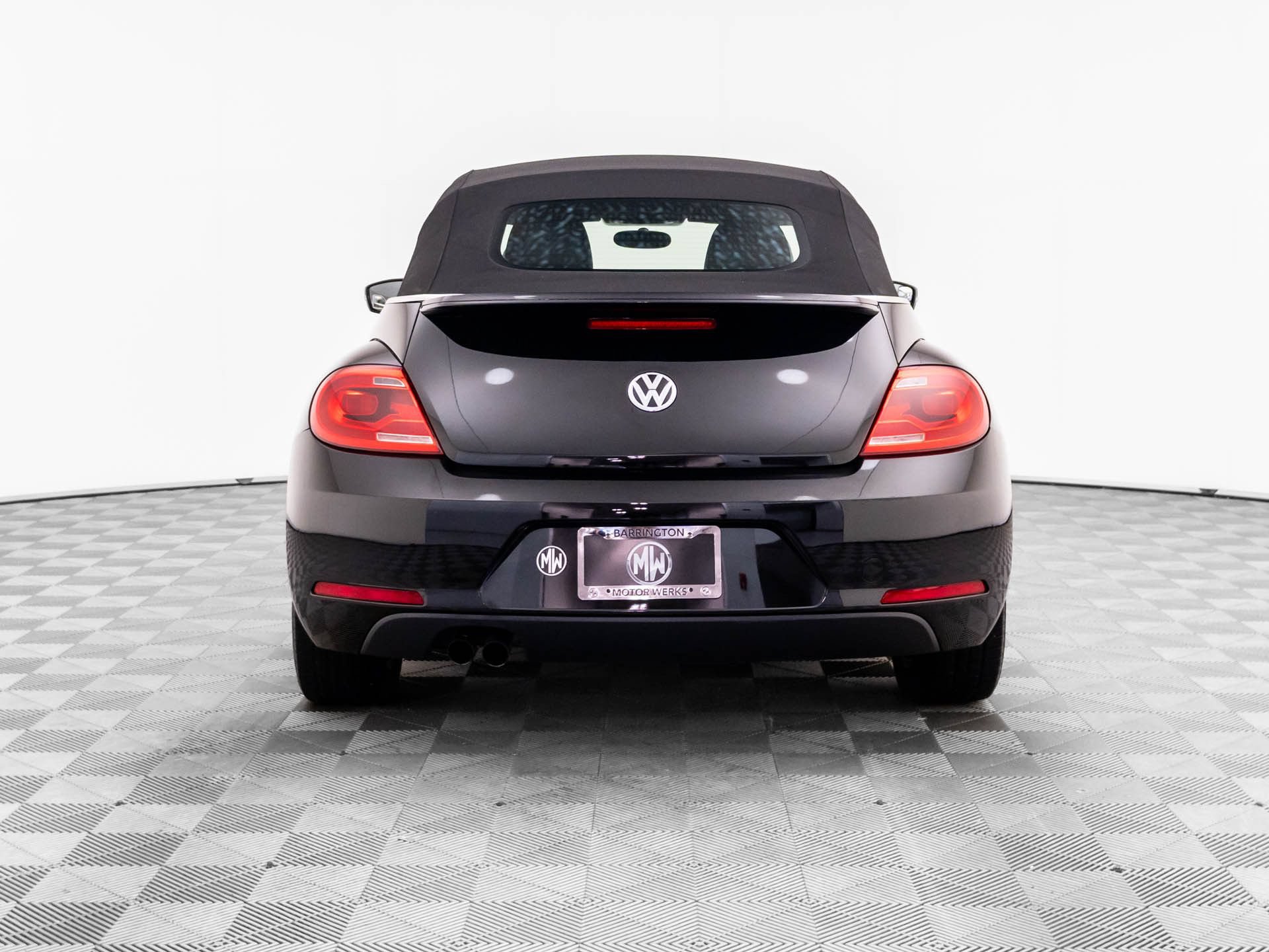 Used 2015 Volkswagen Beetle 1.8T FWD image 4