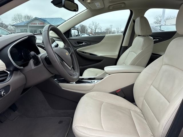 Used 2024 Chevrolet Malibu LT image 11