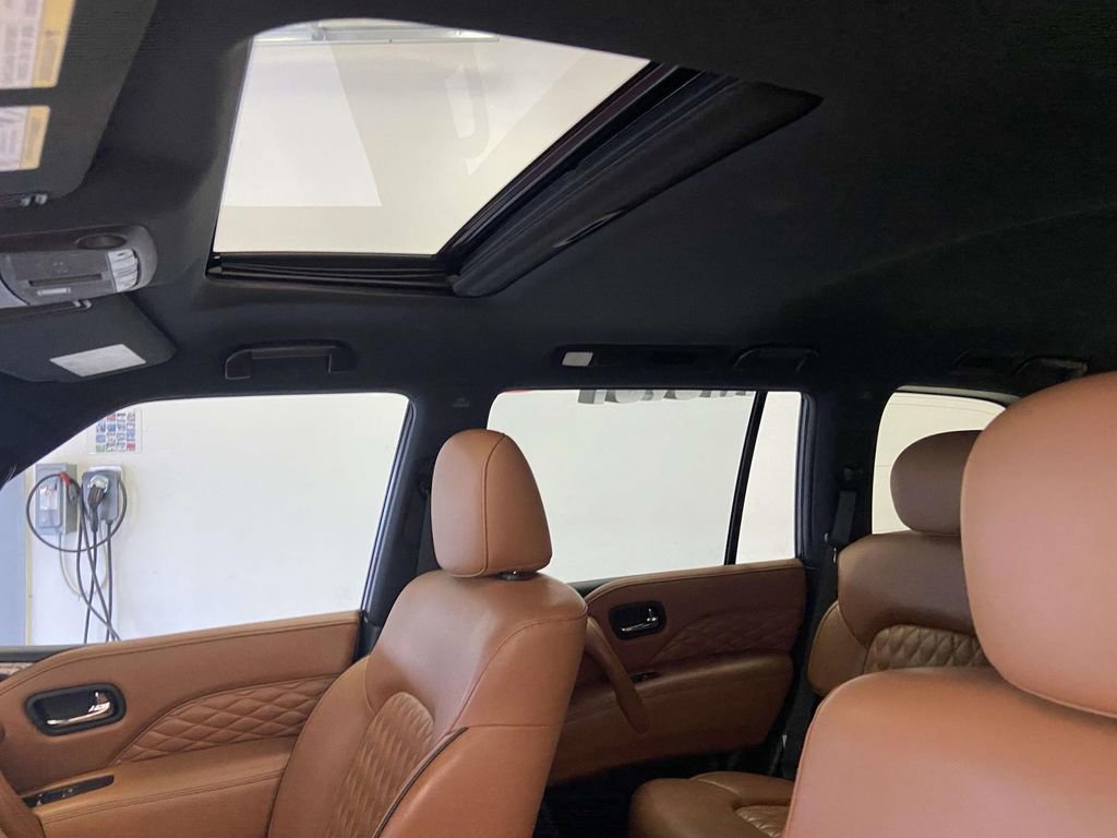 Used 2024 INFINITI QX80 Sensory w/ All-Season Package image 14
