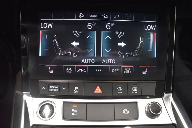 Used 2021 Audi e-tron Premium w/ Convenience Plus Package AWD/4WD image 27