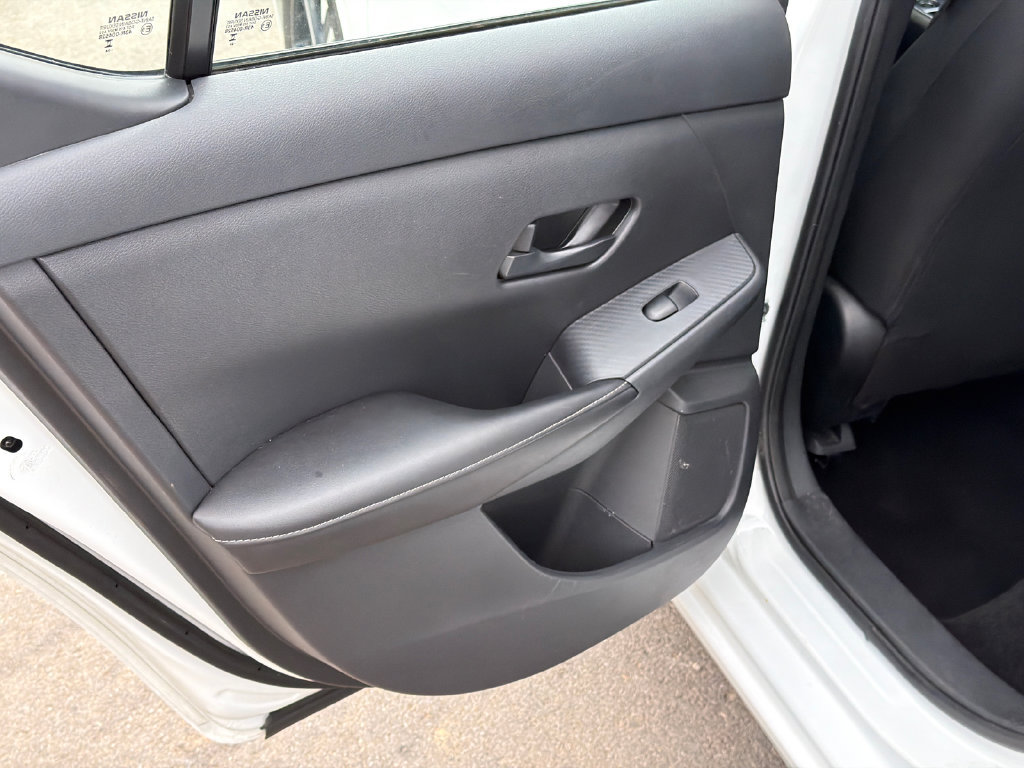 Used 2024 Nissan Sentra SV FWD image 21