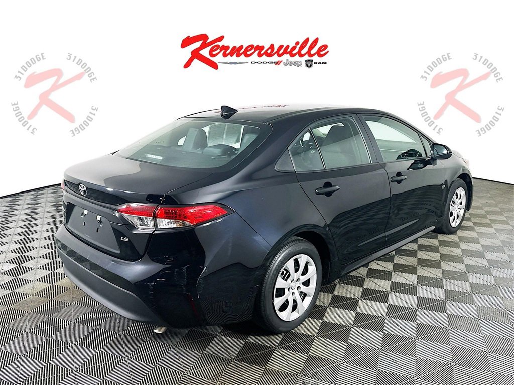 Used 2024 Toyota Corolla LE image 7