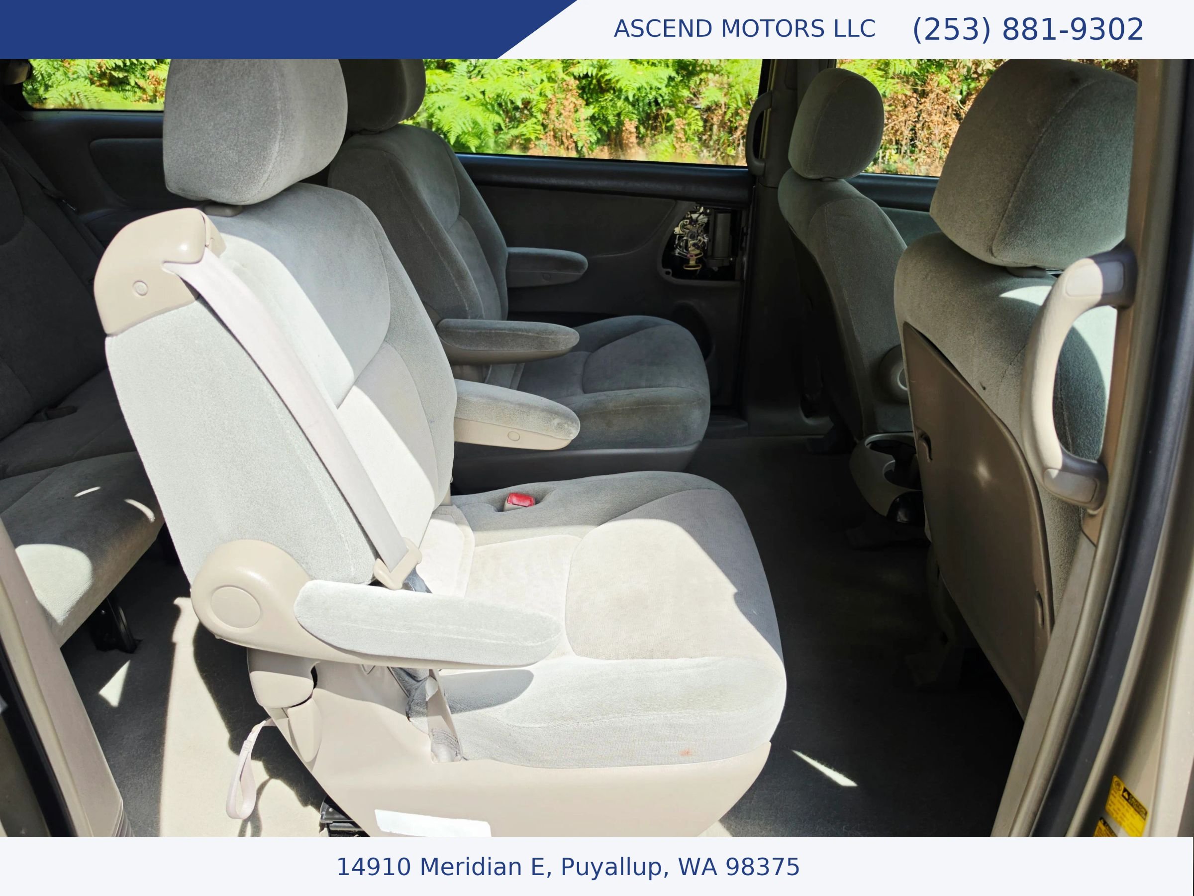 Used 2004 Toyota Sienna CE FWD image 13