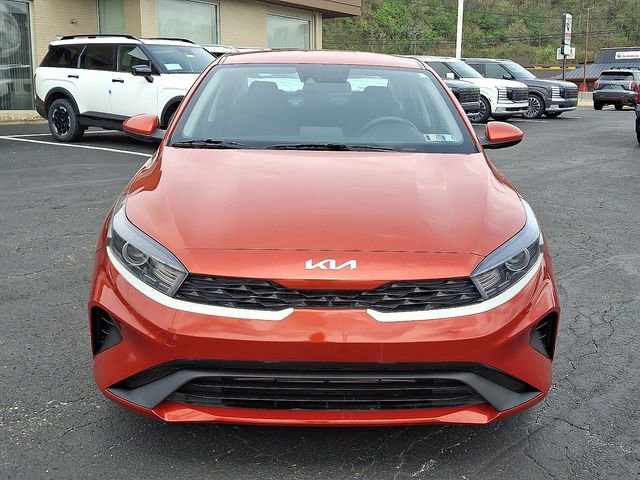Used 2023 Kia Forte LXS FWD image 2