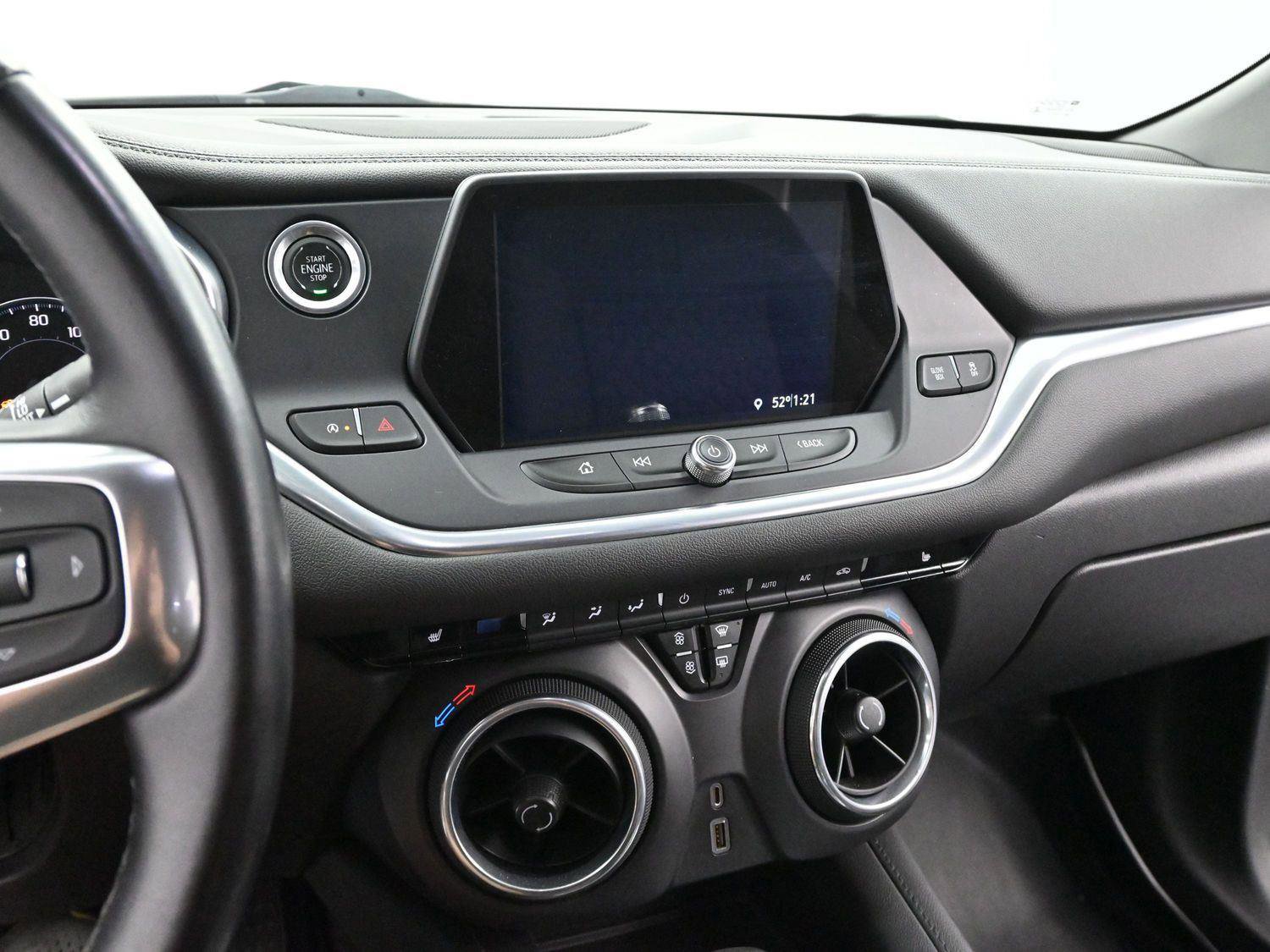 Used 2020 Chevrolet Blazer LT image 18