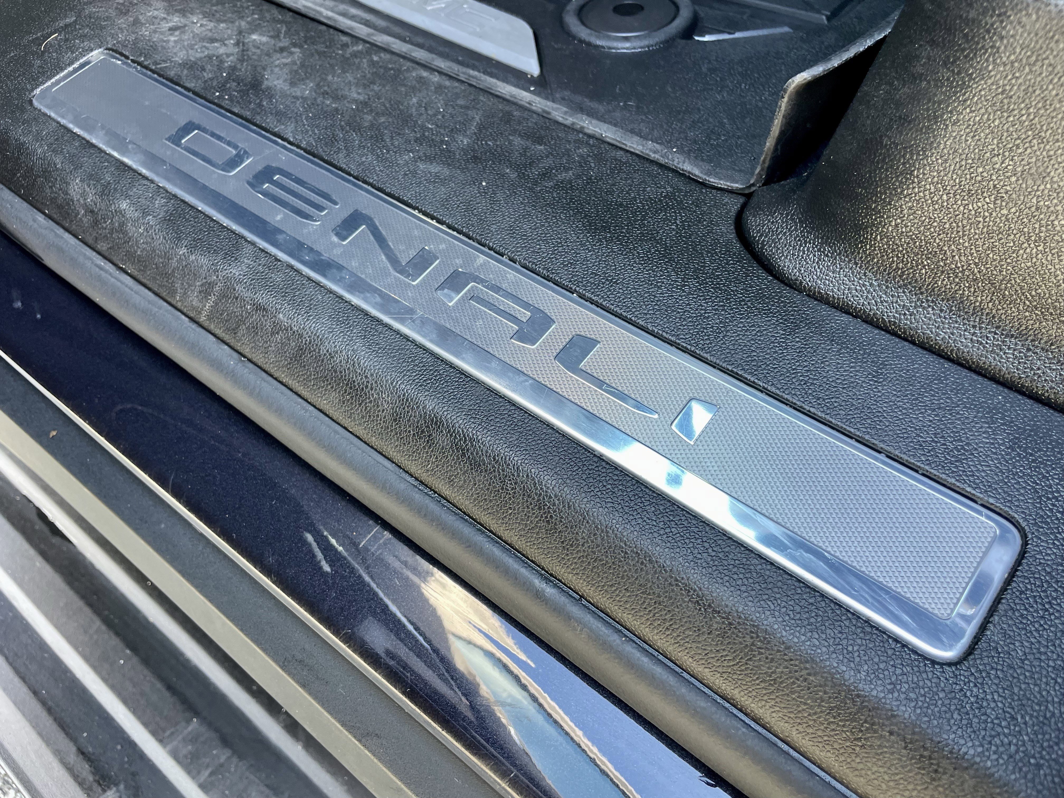 Used 2024 GMC Yukon Denali image 46