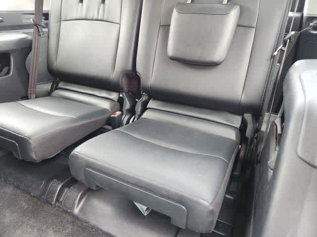 Used 2023 Toyota 4Runner SR5 Premium w/ Moonroof Package RWD image 31