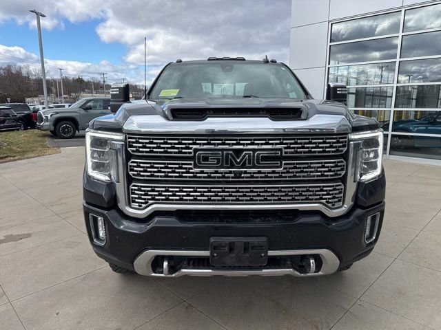 Used 2022 GMC Sierra 3500 Denali image 2