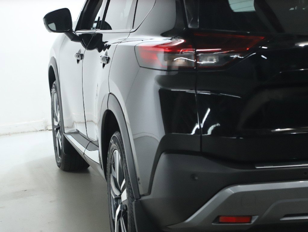 Used 2023 Nissan Rogue SL w/ SL Premium Package image 44