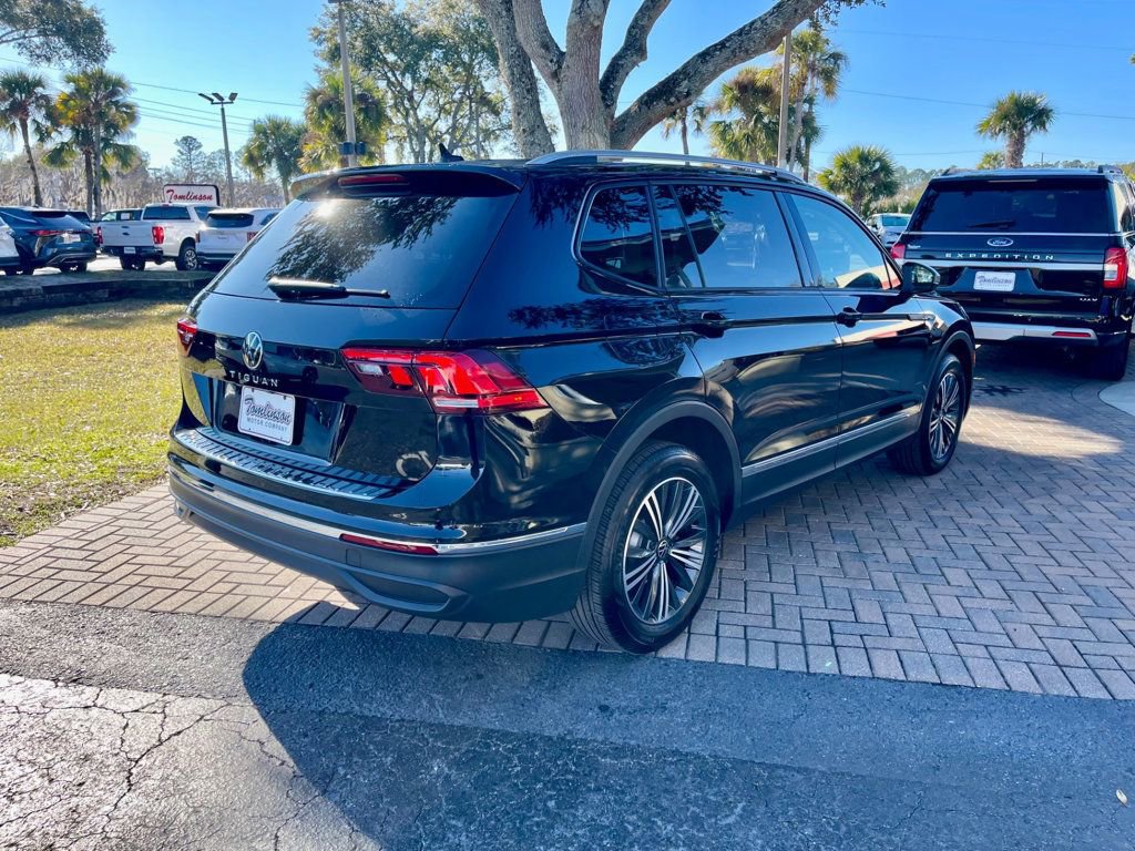 Used 2024 Volkswagen Tiguan Wolfsburg Edition image 6