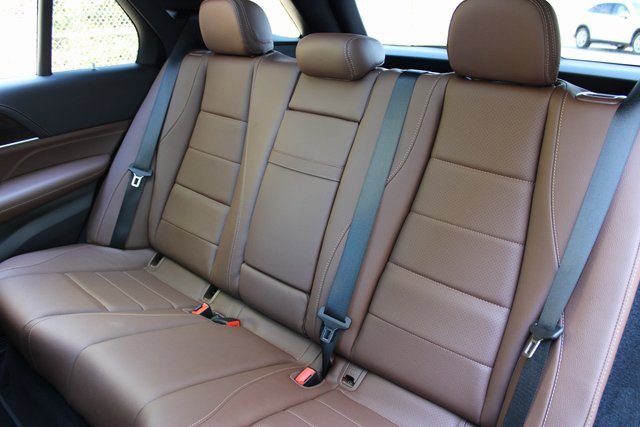 Used 2024 Mercedes-Benz GLE 450 4MATIC w/ AMG Line Exterior image 11