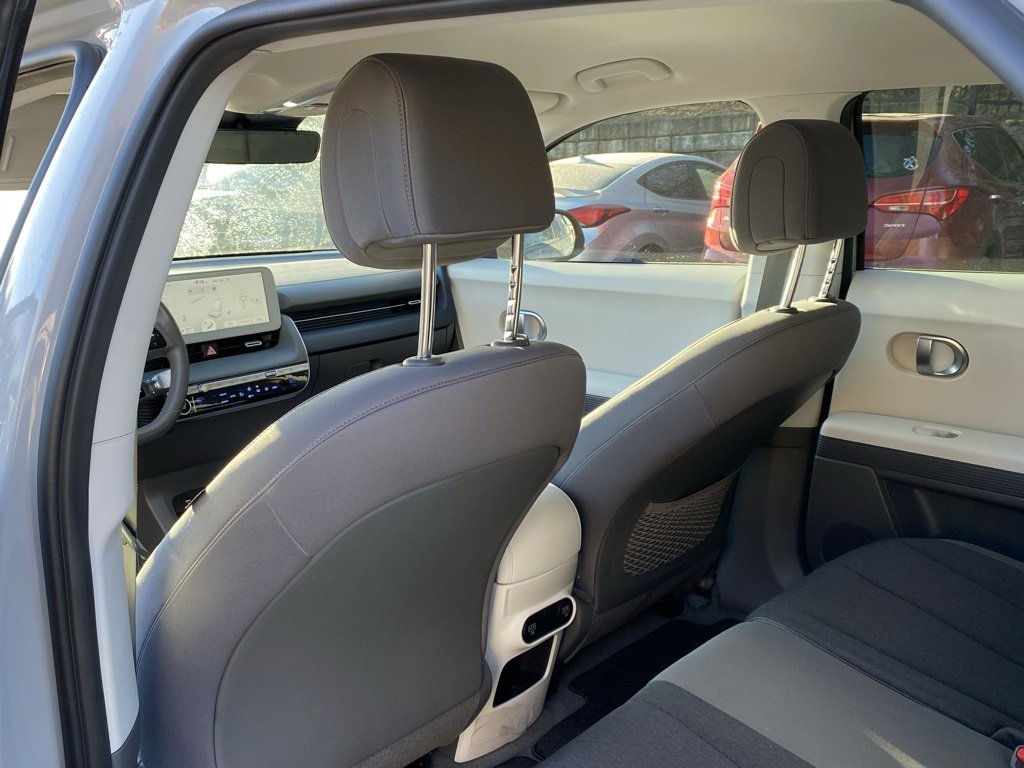 Used 2024 Hyundai Ioniq 5 SEL image 21