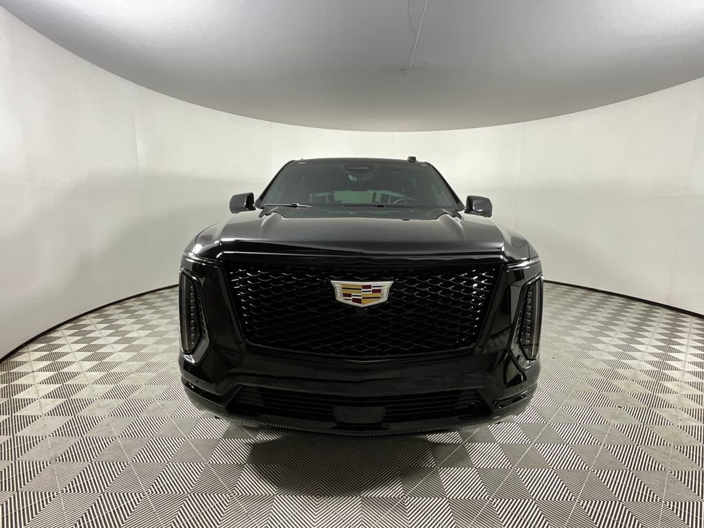 Used 2025 Cadillac Escalade ESV Sport Platinum image 8