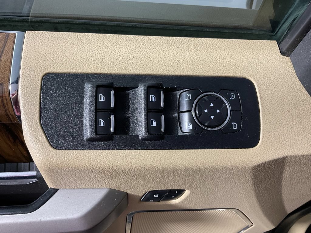 Used 2019 Ford F150 Lariat w/ Equipment Group 502A Luxury AWD/4WD image 20