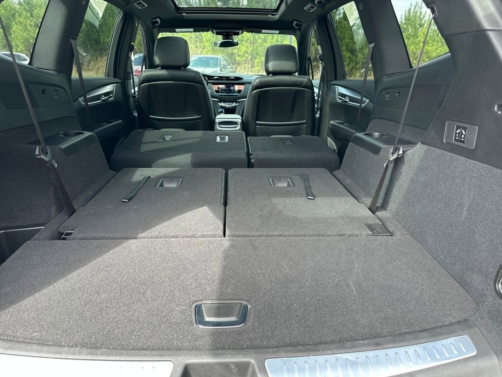 Used 2024 Cadillac XT6 Luxury image 35