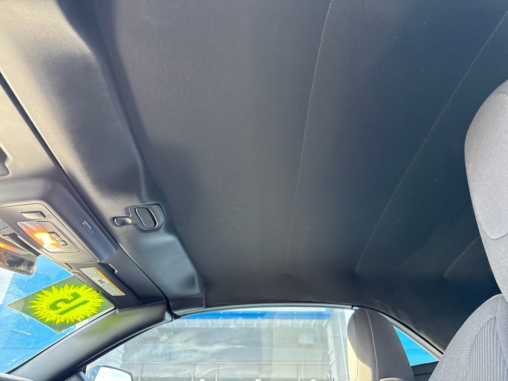 Used 2015 Chevrolet Camaro LT image 27