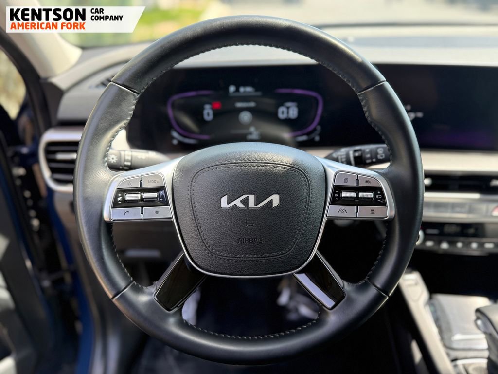 Used 2025 Kia Telluride S AWD/4WD image 17