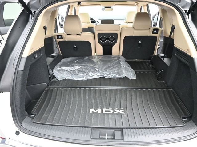 Used 2023 Acura MDX FWD w/ Technology Package image 18