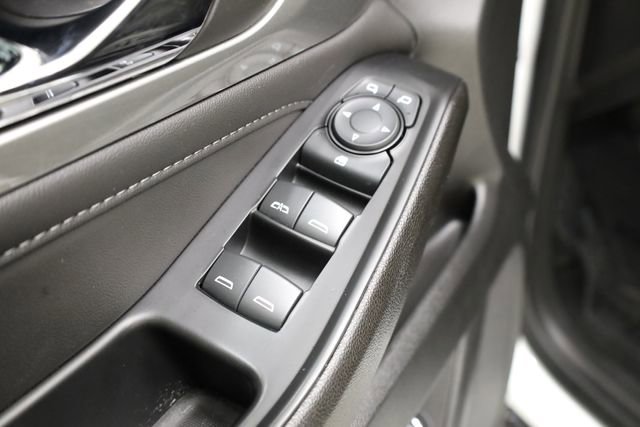 Used 2023 Chevrolet Traverse LT image 18