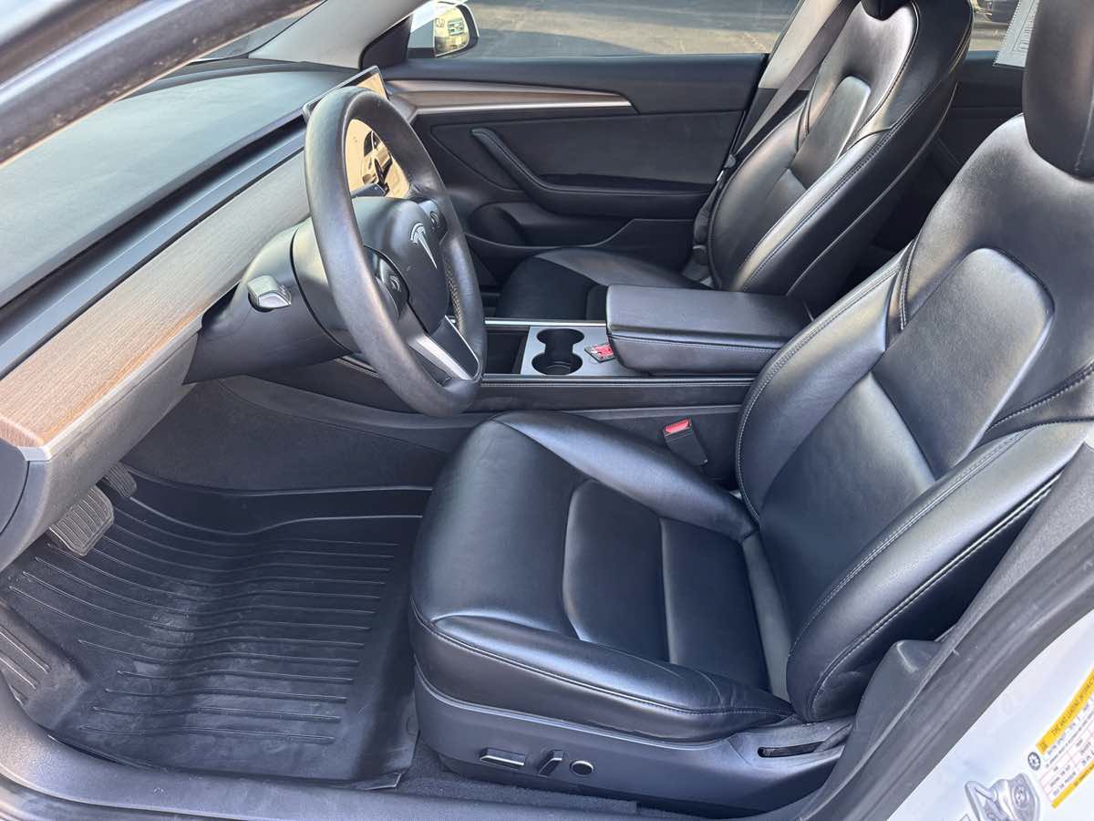 Used 2023 Tesla Model 3 Standard Range RWD image 29