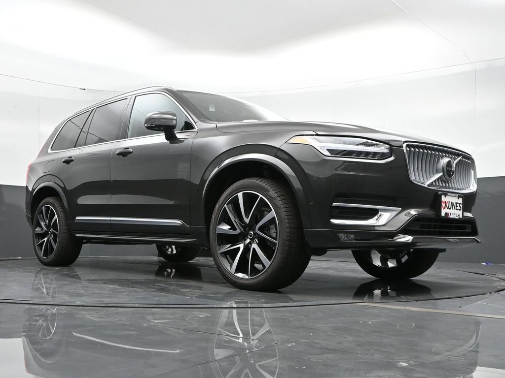New 2025 Volvo XC90 B6 Plus w/ Protection Package Premier AWD/4WD image 44