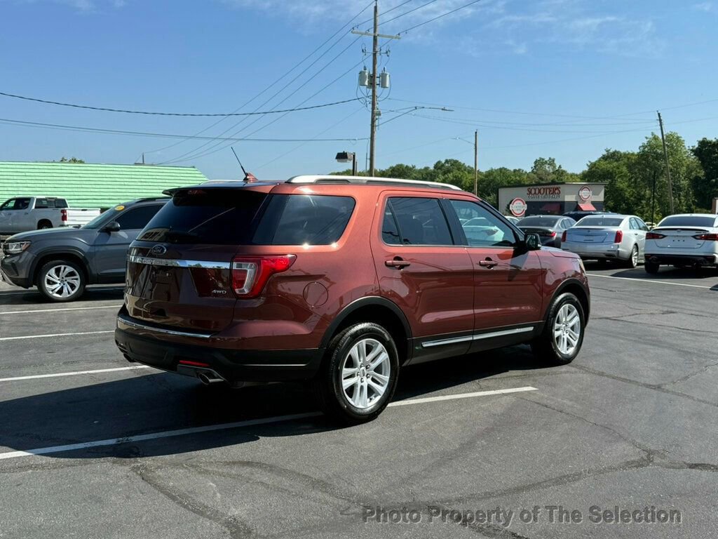 Used 2018 Ford Explorer XLT w/ Equipment Group 201A image 17