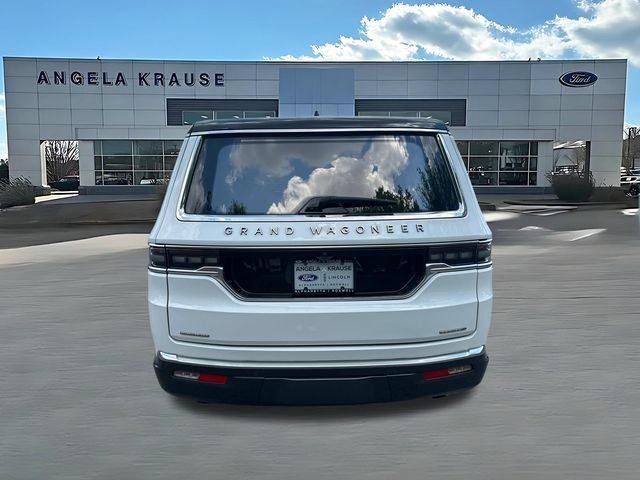 Used 2022 Jeep Grand Wagoneer Series III w/ Rear Seat Video Group 1 AWD/4WD image 7