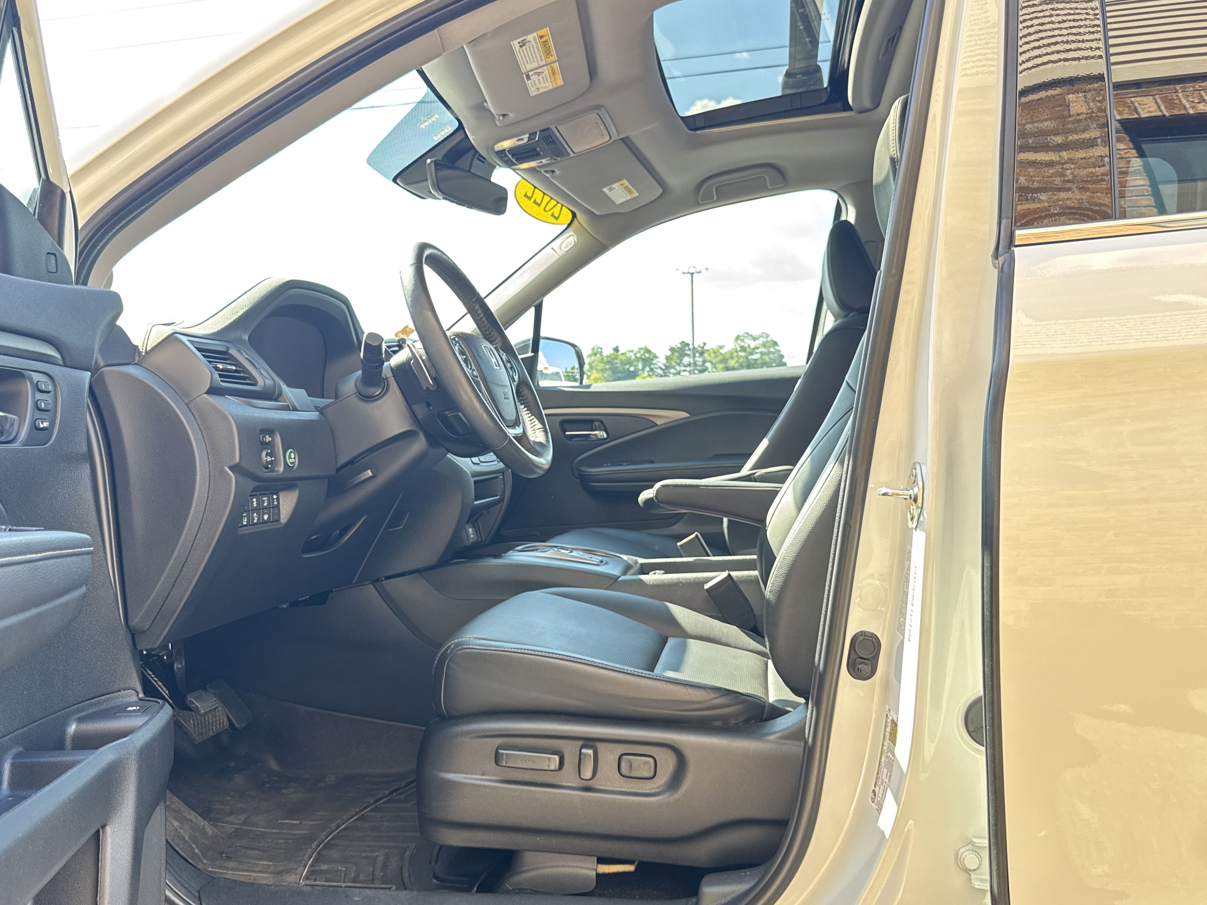 Used 2022 Honda Ridgeline RTL-E image 9