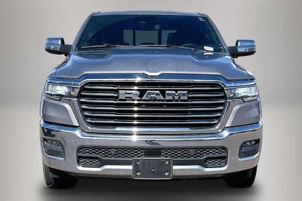 Used 2025 RAM 1500 Laramie AWD/4WD image 2