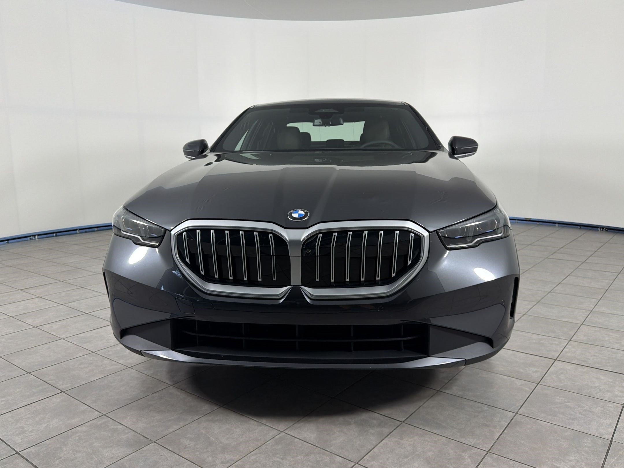 Used 2026 BMW 540i xDrive AWD/4WD image 6