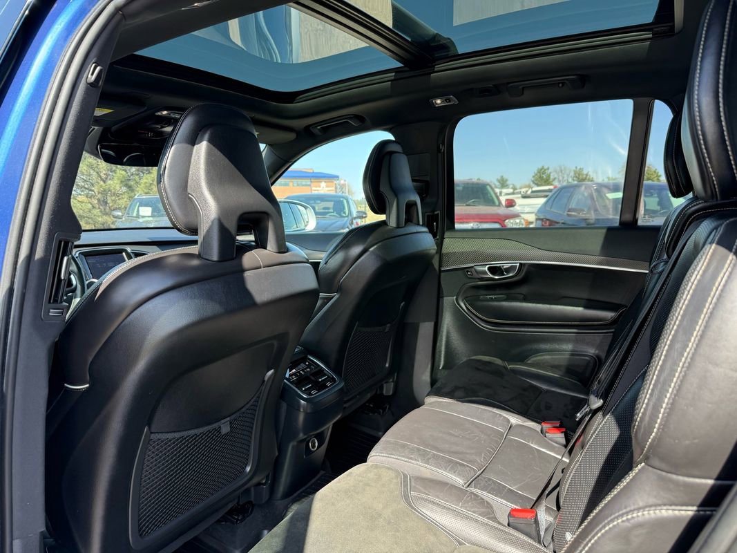 Used 2016 Volvo XC90 T6 R-Design w/ Vision Package AWD/4WD image 17