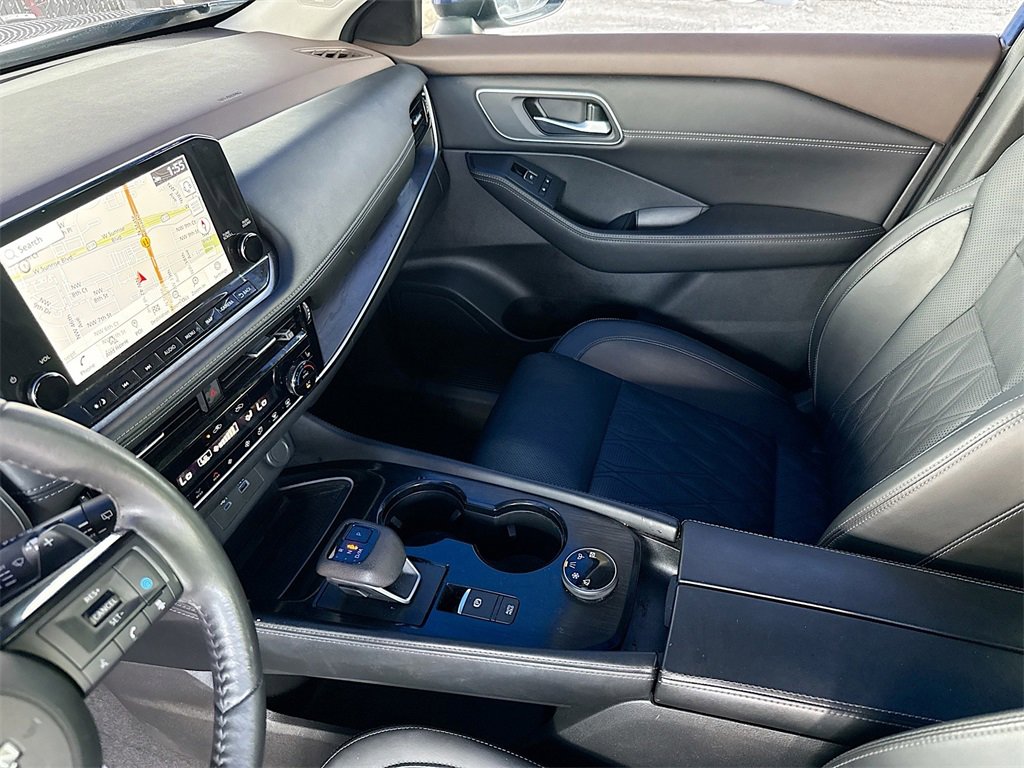 Used 2023 Nissan Rogue Platinum w/ Platinum Premium Package image 26