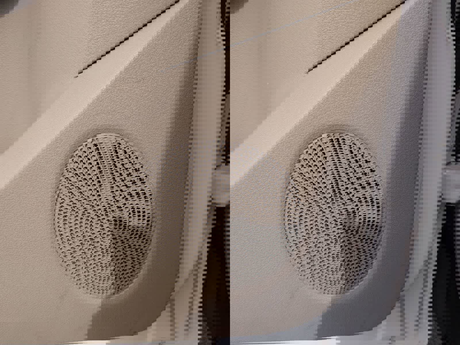 Used 2018 Ford Escape SEL image 26