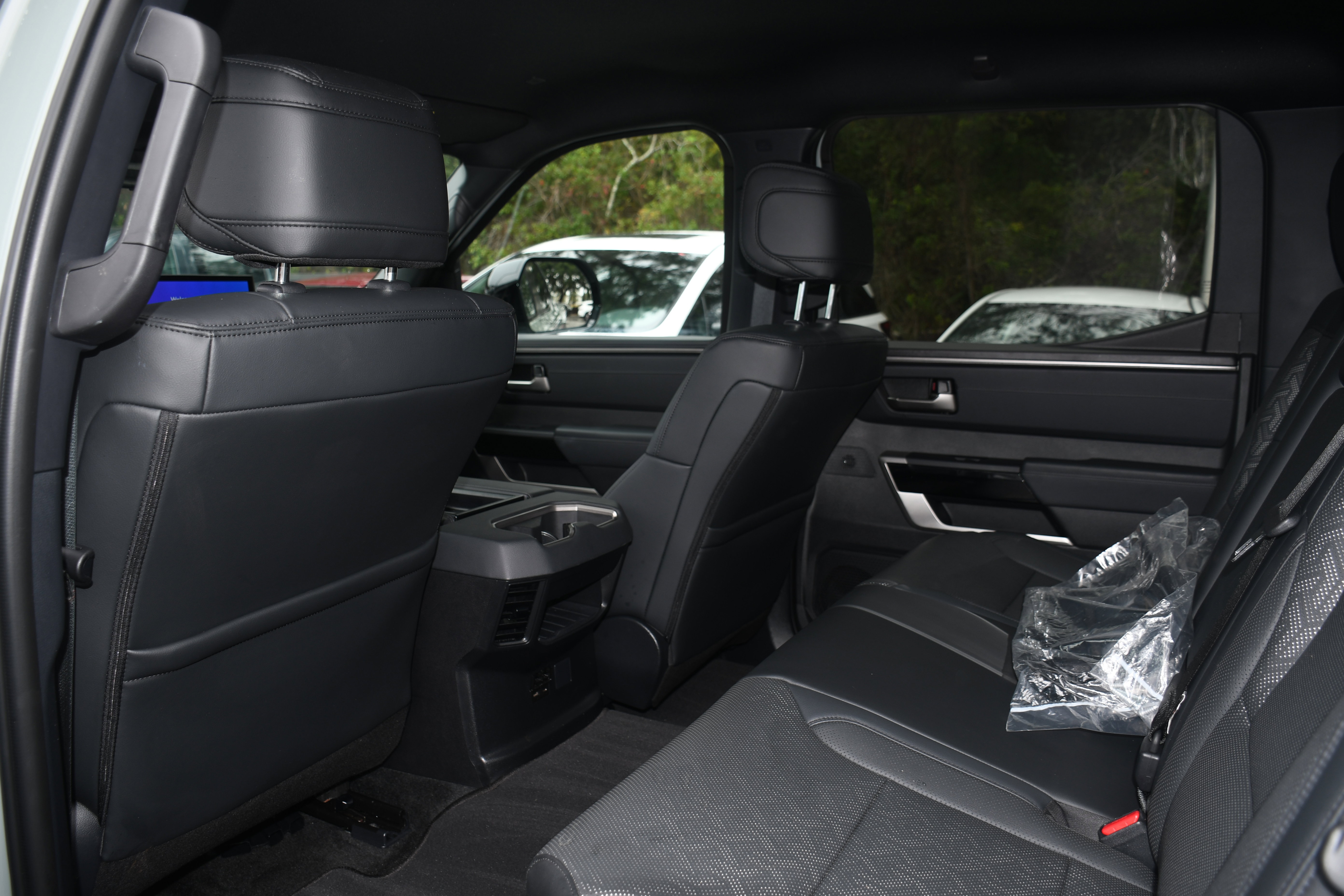 Used 2025 Toyota Tundra Limited image 16