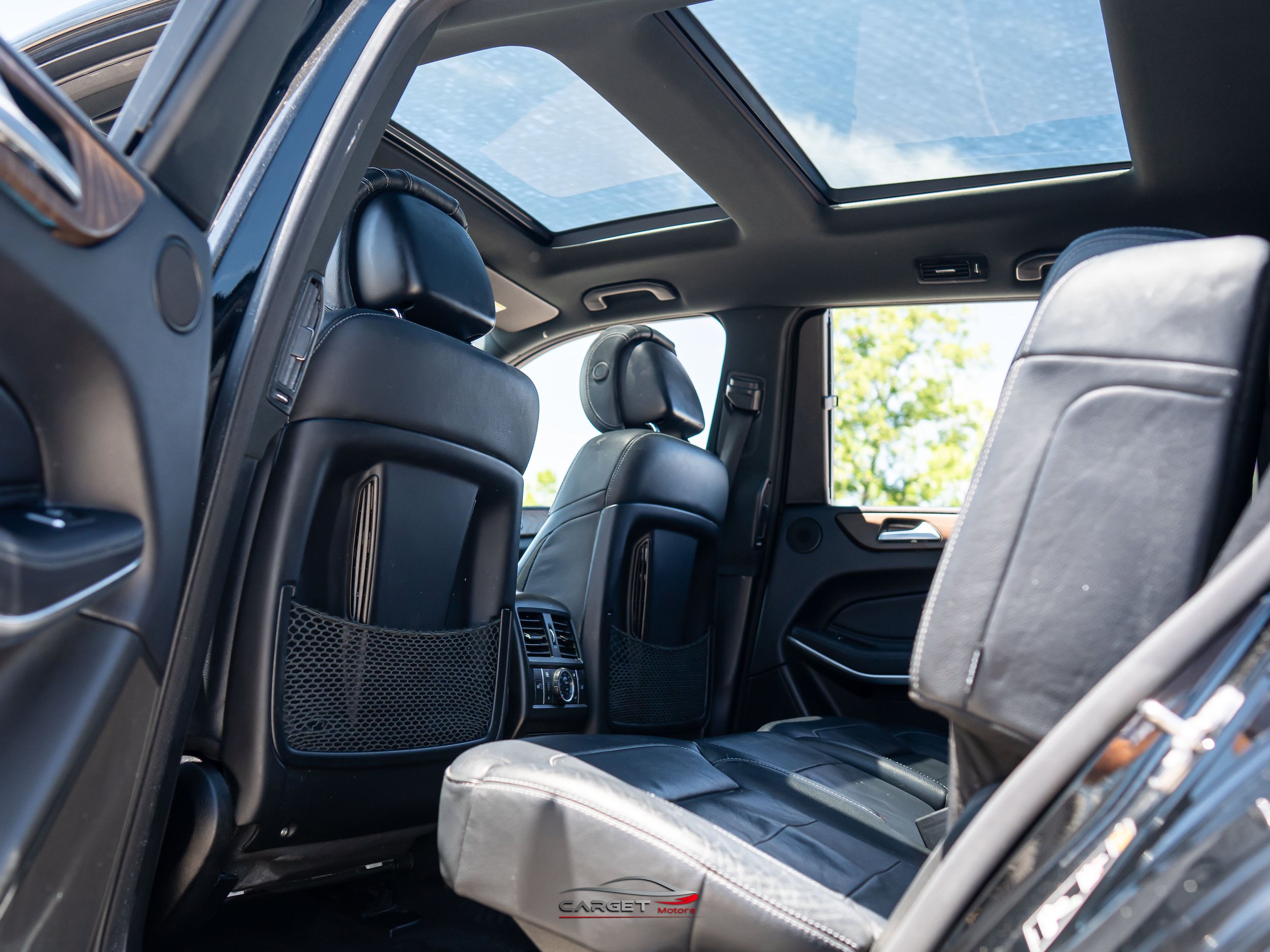 Used 2018 Mercedes-Benz GLS 550 4MATIC w/ Driver Assistance Package image 22