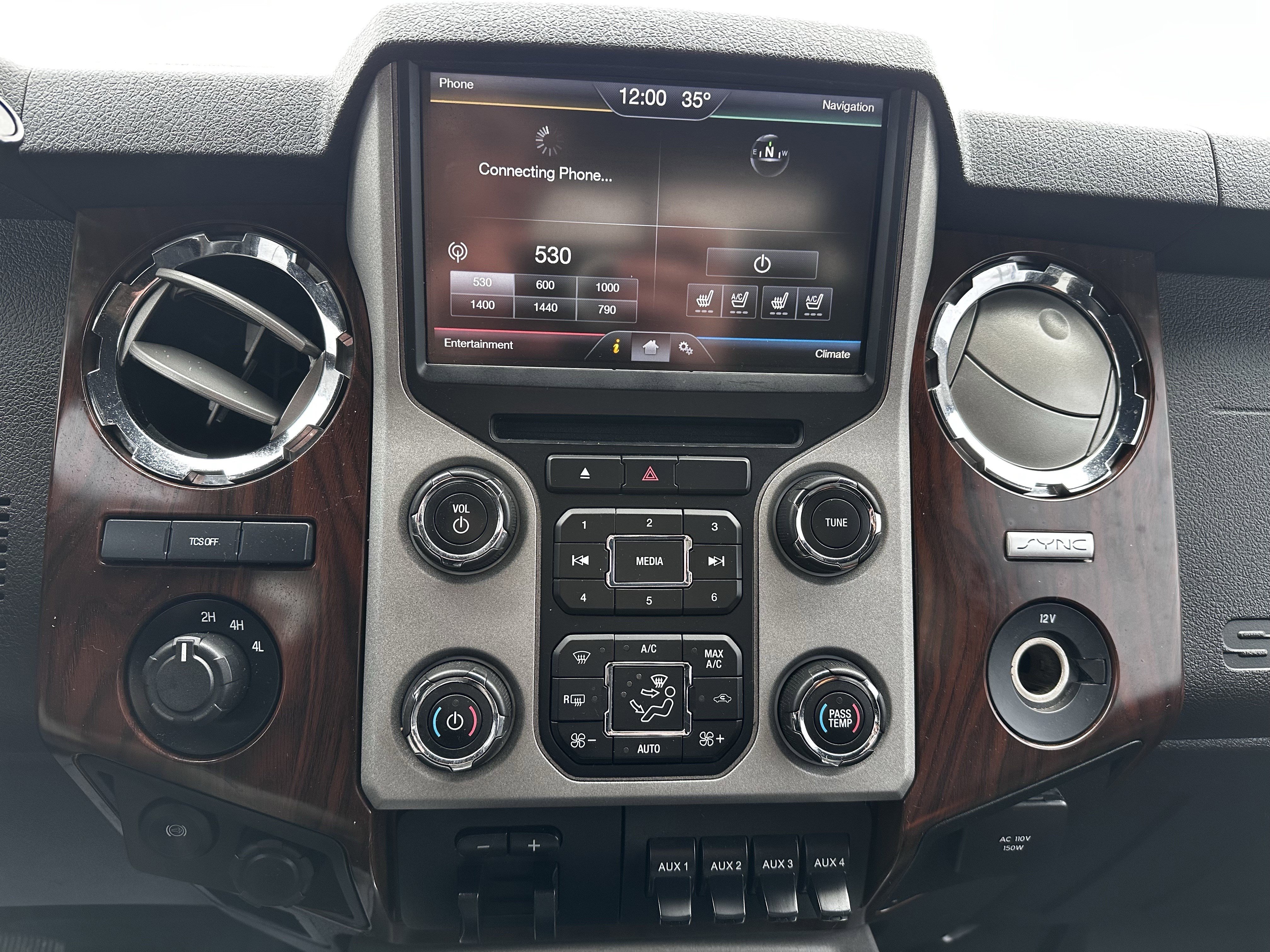 Used 2015 Ford F450 Lariat w/ Chrome Package image 16