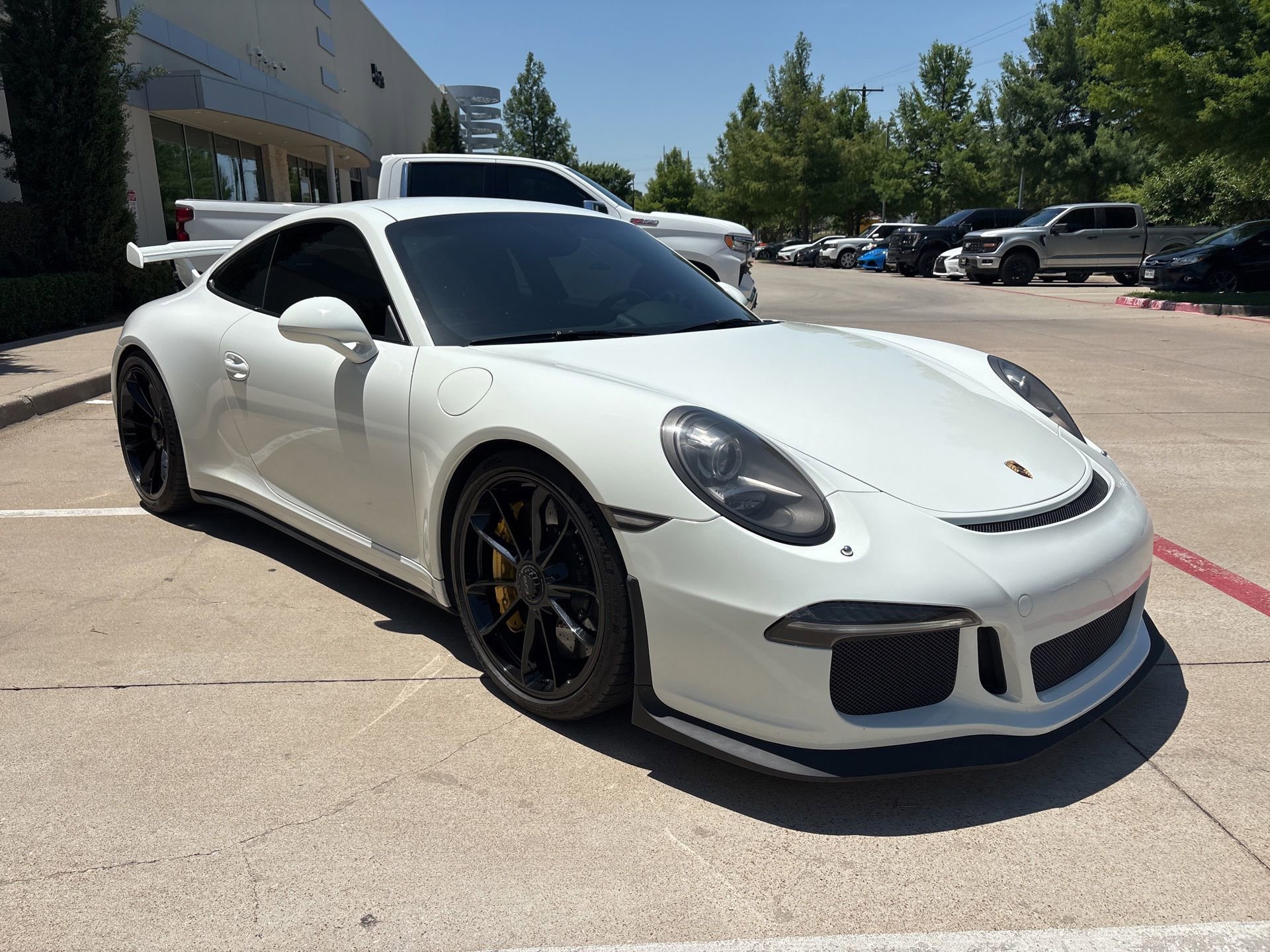 Used 2015 Porsche 911 GT3 RWD image 3