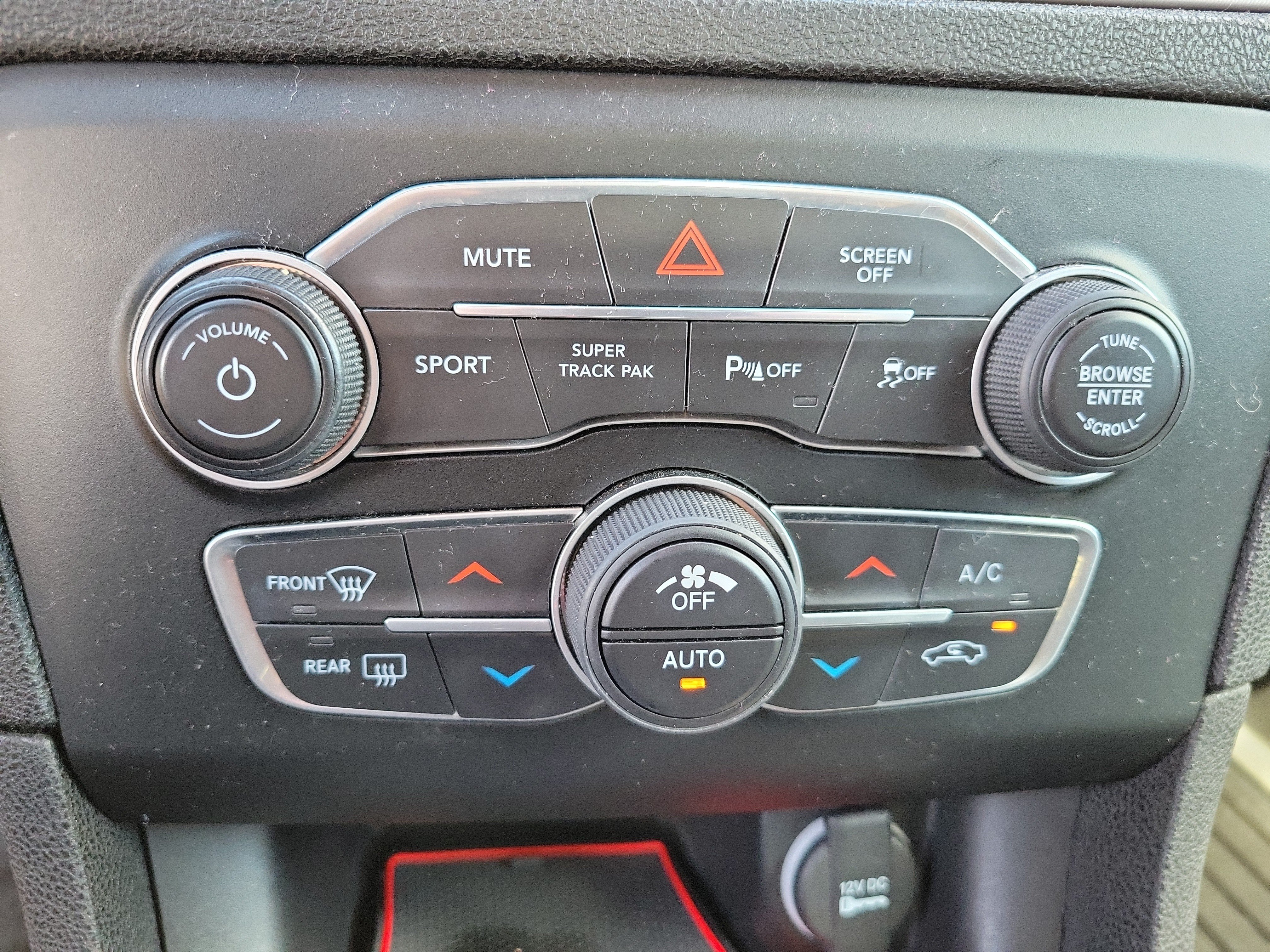 Used 2023 Dodge Charger GT RWD image 17