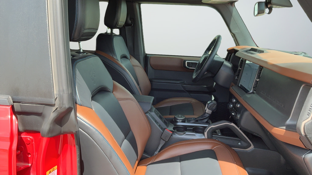 Used 2024 Ford Bronco Outer Banks AWD/4WD image 22