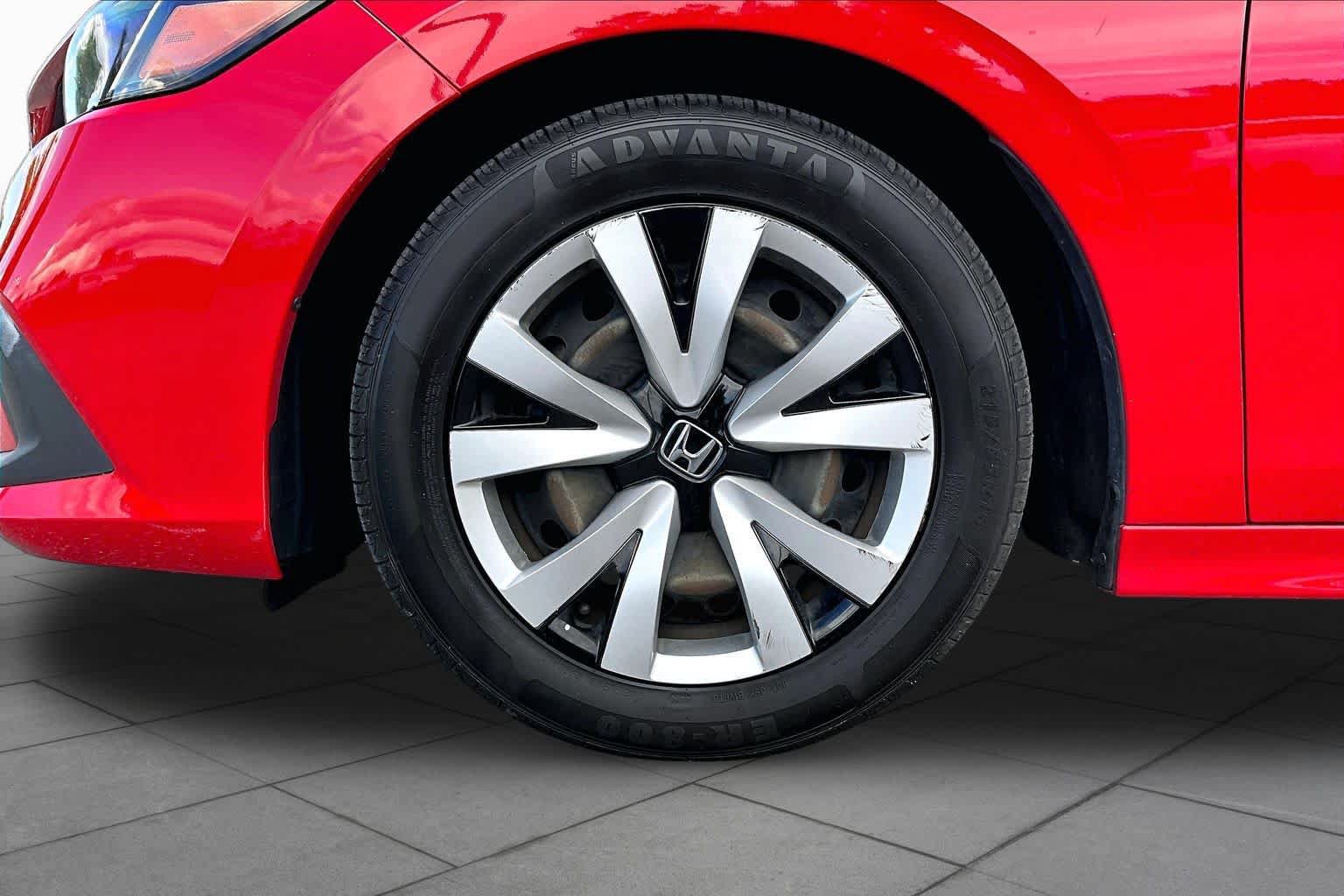 Used 2022 Honda Civic LX image 11