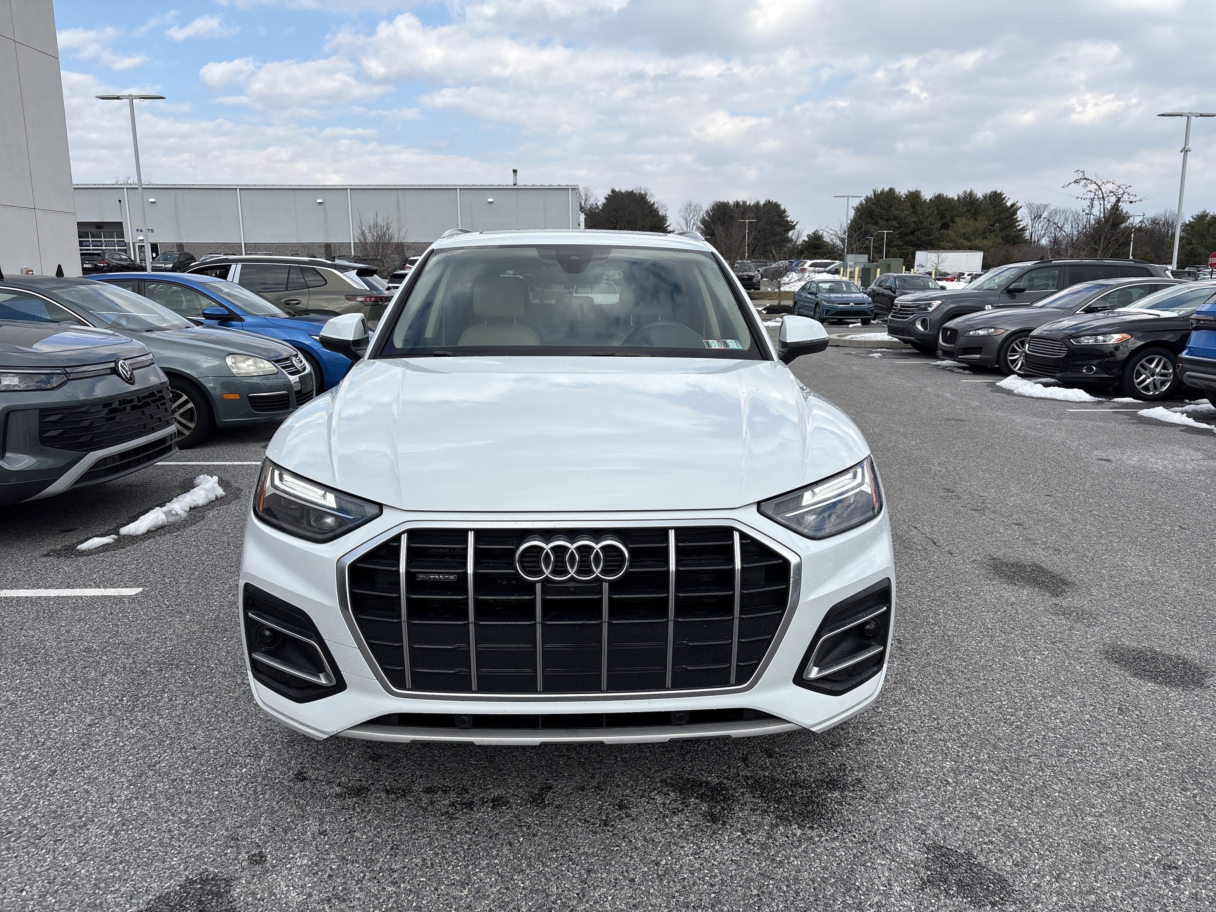 Used 2021 Audi Q5 Premium Plus w/ Premium Plus Package image 11