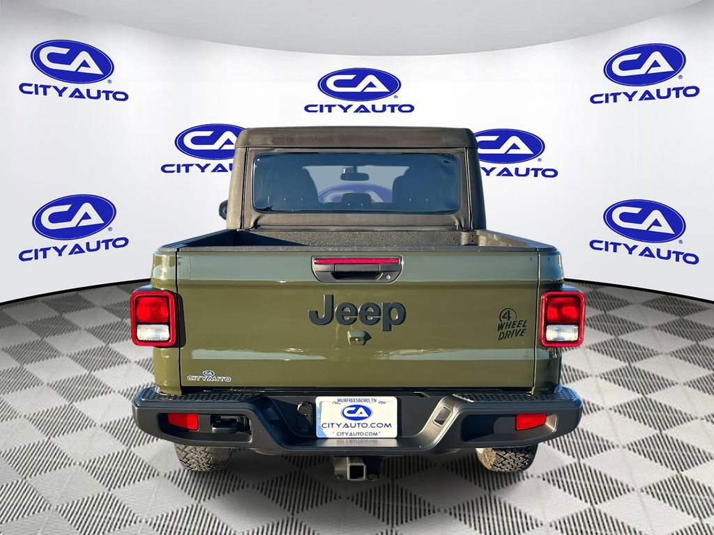 Used 2021 Jeep Gladiator Sport image 5